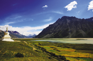 那一天，你我相逢在然烏湖邊